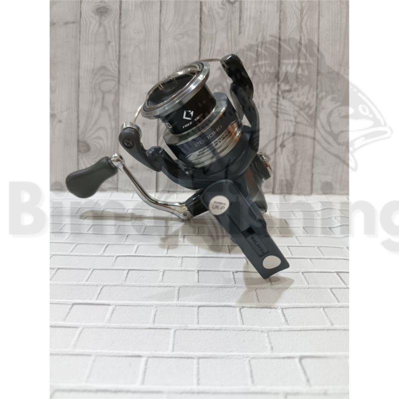 Reel Shimano Catana 2022 1000 • 2500HG • 2500 • C3000HG • C3000 • 4000HG • 4000