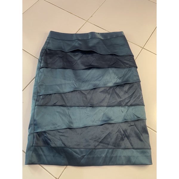 Preloved rok kerja/rok licin/rok hijau