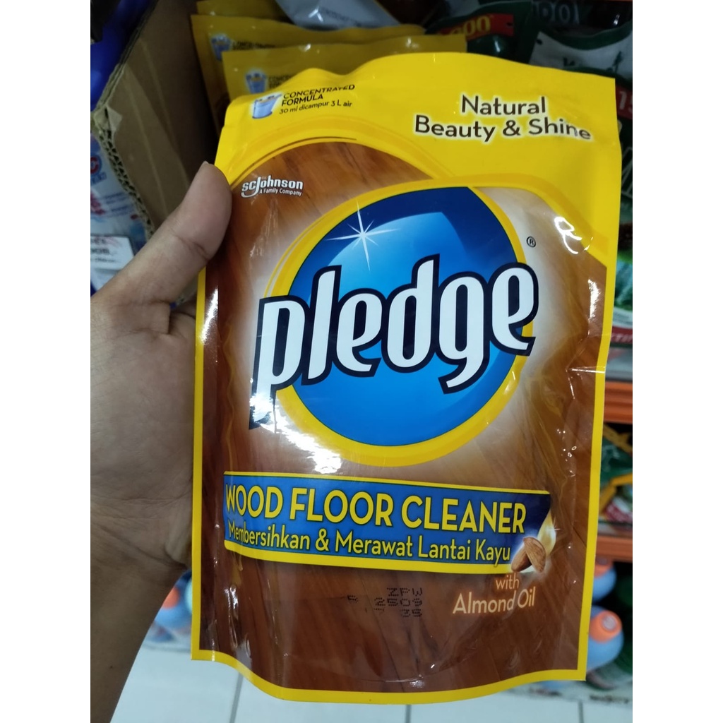 PLEDGE WOOD  FLOOR CLEANER 400