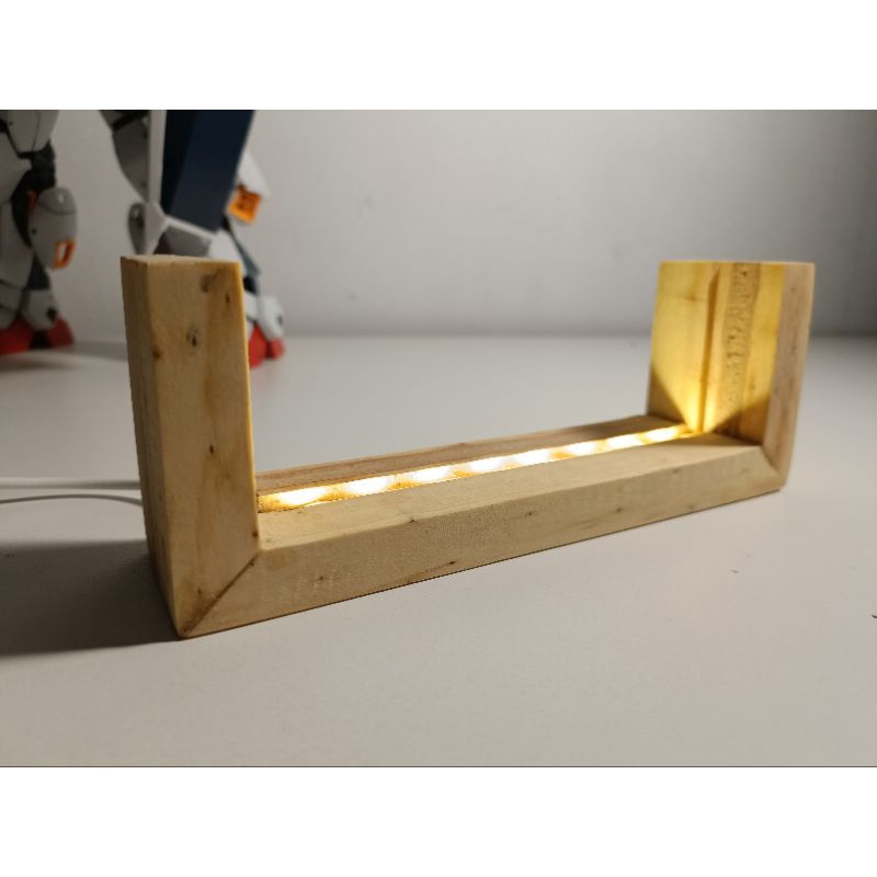 Stand Led Acrylic Quarter frame