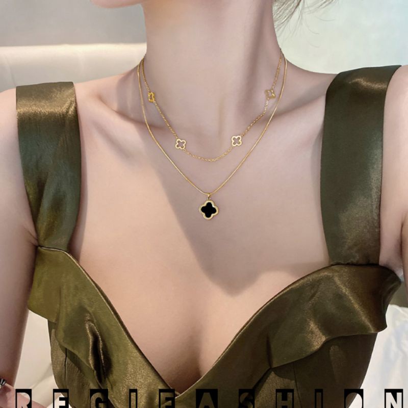 Kalung Titanium Wanita Korea Desain Clover 2 Layer Kalung Wanita Korea Emas 18K Anti Karat Tidak Luntur