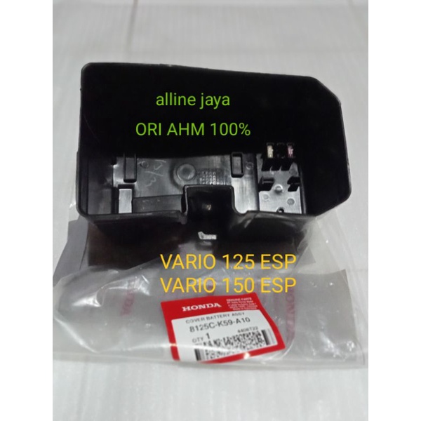 8125C K59 A10 DUDUKAN ACCU/ COVER AKI VARIO 125/150 ESP ORI AHM