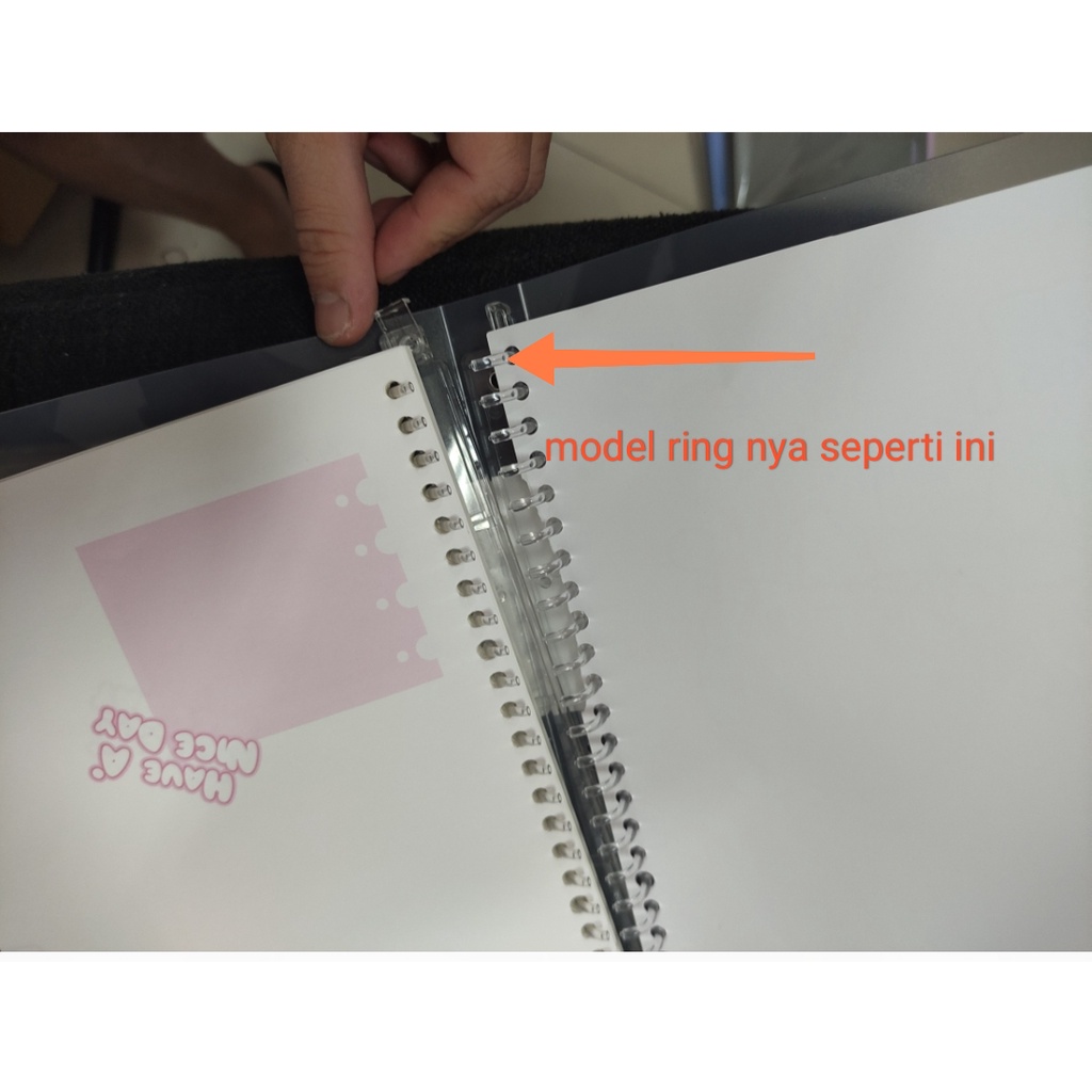

HJK map binder wengu karet space adventure b6 a5/b5 satuan index 4 plus isi 60 lembar
