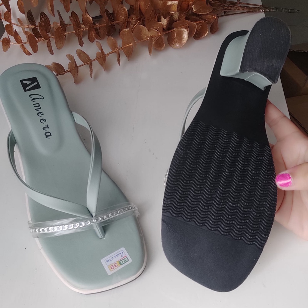 Ameera - Sandal Jepit Wanita Hak Tahu 5cm New Trend 2023