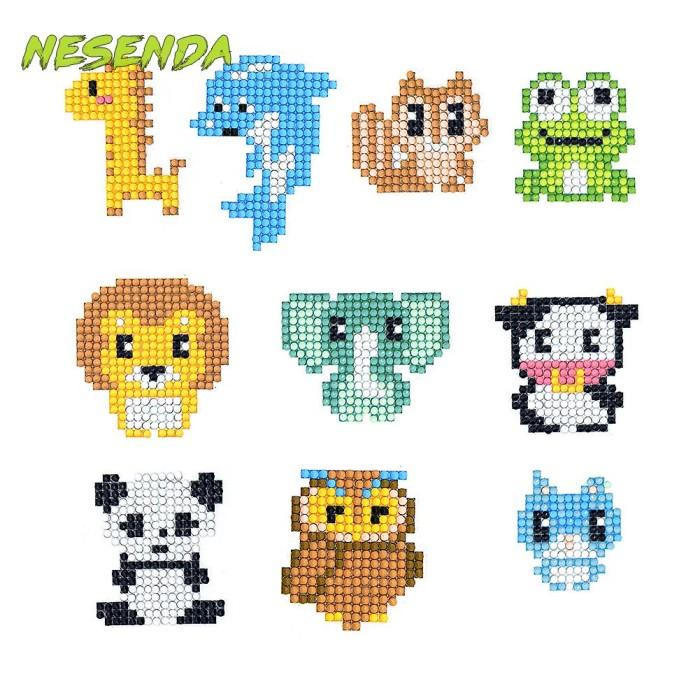 

FS Nesenda 10pcs / Set Stiker Diamond Painting Motif Kartun Hewan