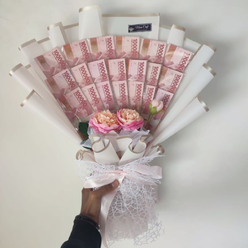 Buket bouquet wisuda pernikahan ulang tahun dan acara besar bisa request warna dan tambah kartu ucapan