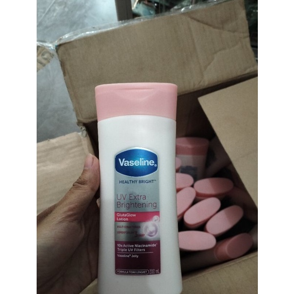 Vaseline hand body lotion 200ml