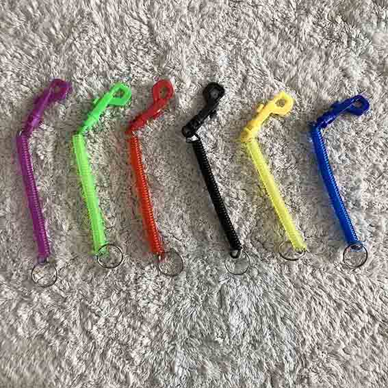 Gantungan kunci tali spiral karet per elastis kecil keychain murah berguna (String with Key Holder)