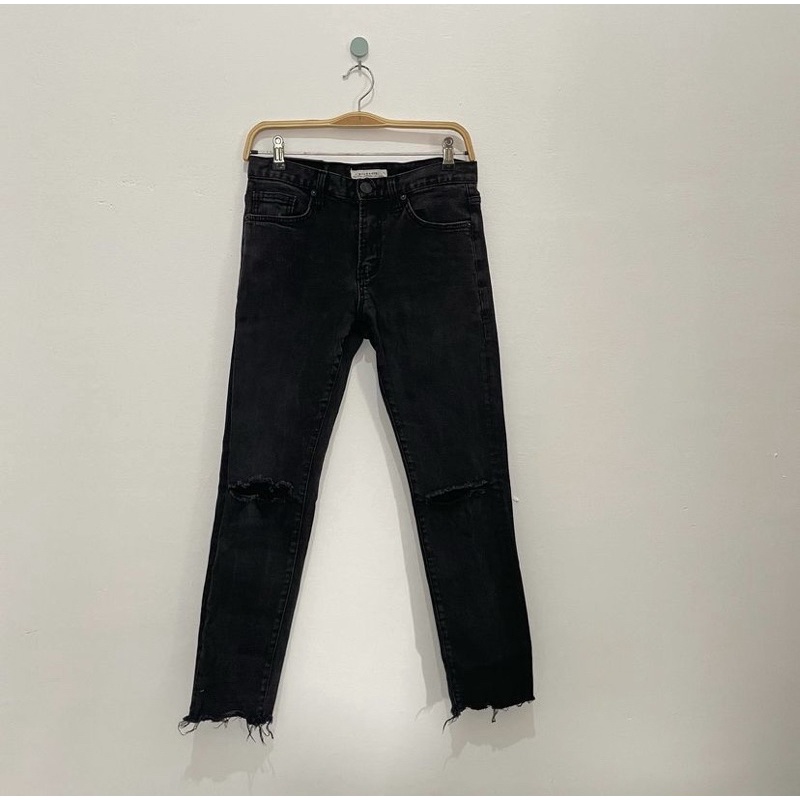 Celana jeans ripped preloved
