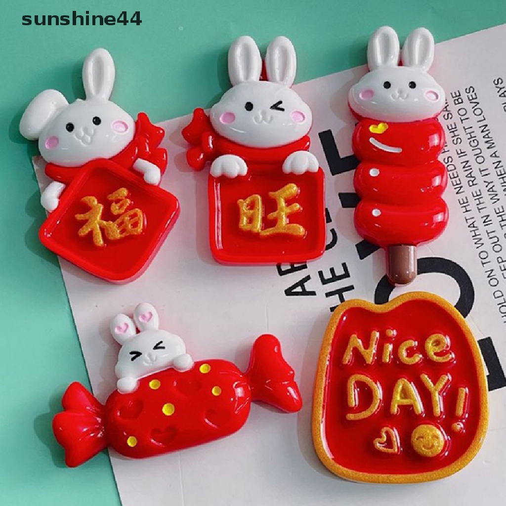 Sunshine Kartun Kelinci Memakai Tahun Baru Cina Merah Pakaian Pesona Hewan Lucu Liontin Flatback Resin DIY Anting-Anting Membuat Perhiasan Craft.