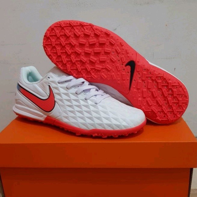 SEPATU FUTSAL TIEMPO LEGEND8 PRO WHITE CRIMSON-SEPATU FUTSAL NIKE