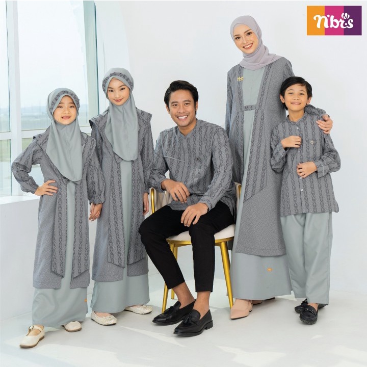 NIBRAS SARIMBIT CHESA GREY FAMSET LEBARAN 2023