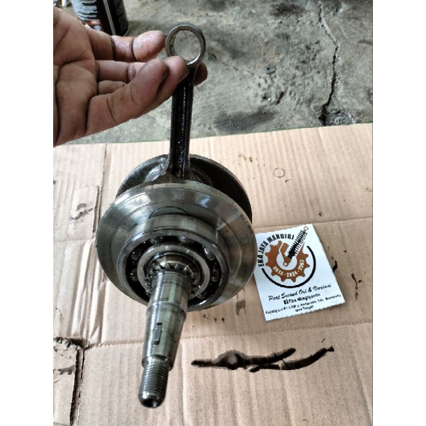 Bandul fu karbu ori copotan motor,ori second,ori lepasan motor fu karbu