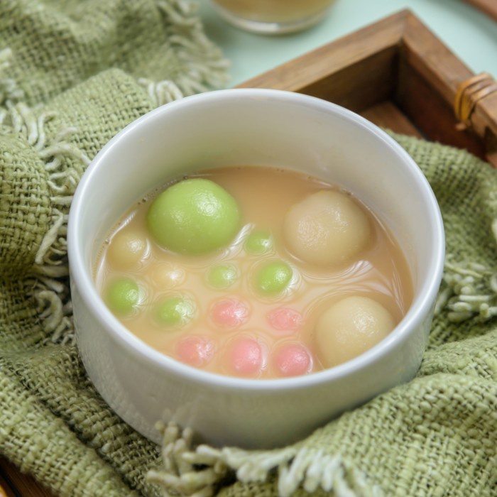 

Ronde Jahe Merah isi Kacang + Kecil- snack cemilan wedang ronde frozen