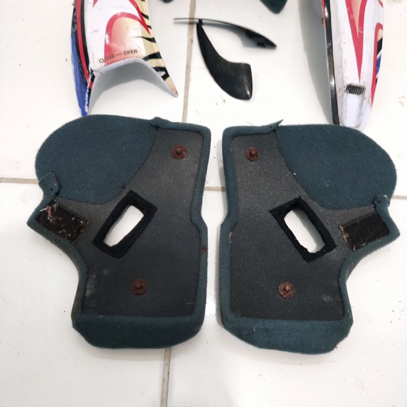 foam tatakan busa pipi helm KYT Ceviro Pro full face bekas ORI copotan