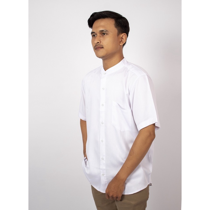 HHIPNOP  Kanva Kemeja Polos Pria Lengan Pendek