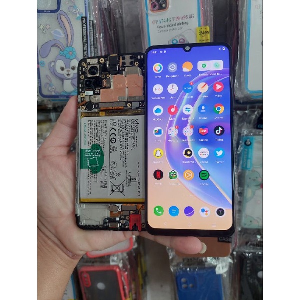 MESIN VIVO V21 4G Ram 8/128,DIJAMIN NORMAL,SUDAH DIRISET PABRIK,TINGGAL PAKAI AJA LAGI BOSKU