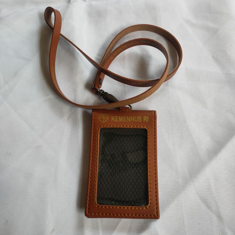 

Lanyard Kemenhub / Lanyard Kemenhub RI / Lanyard Kulit Kemenhub / Lanyard Kulit Kemenhub RI /