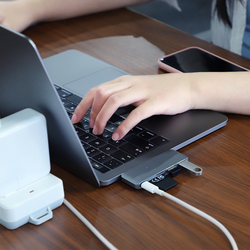 Penyisipan Langsung Type-C Extended Dock 5-IN -1 Extension HUB Konverter Komputer Laptop Type-C To HDMI Semiper