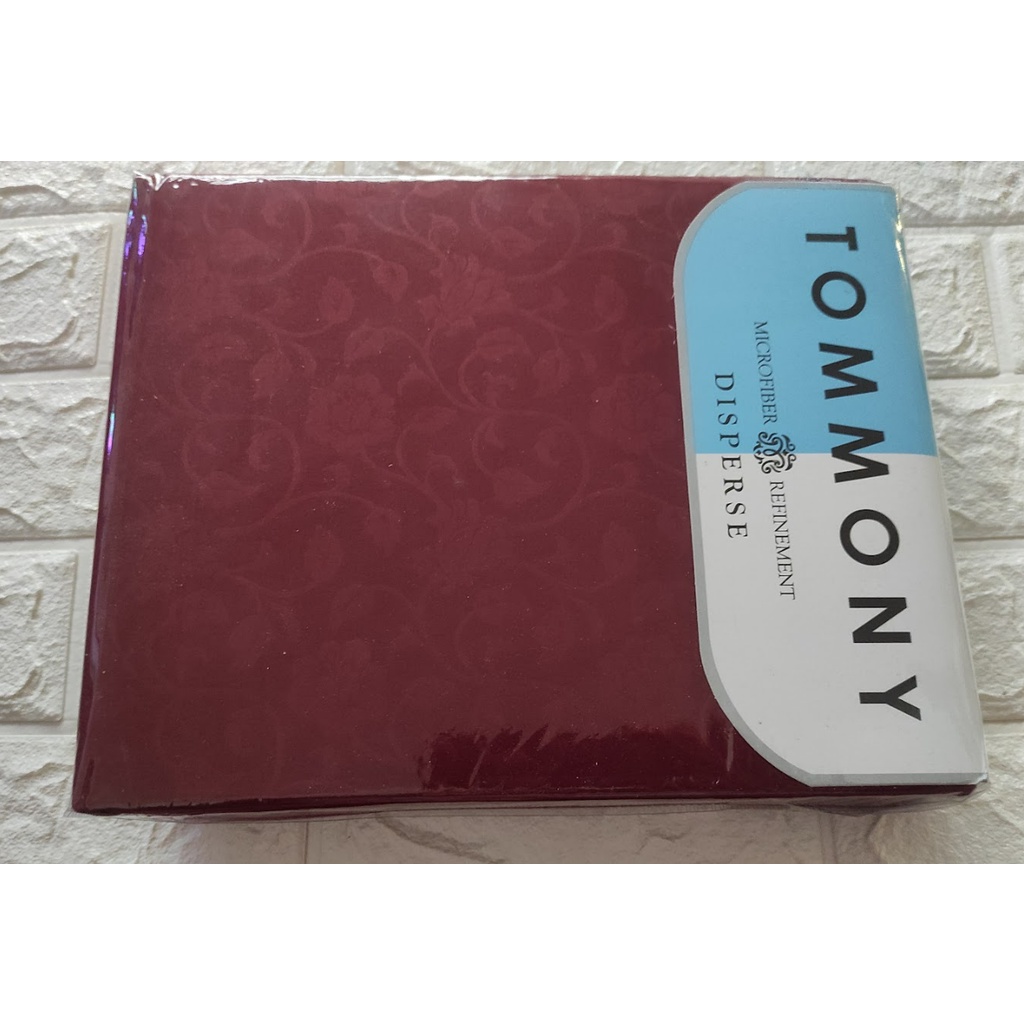 Sprei Polos 160x200 King Fitted Tommony Merah Maroon