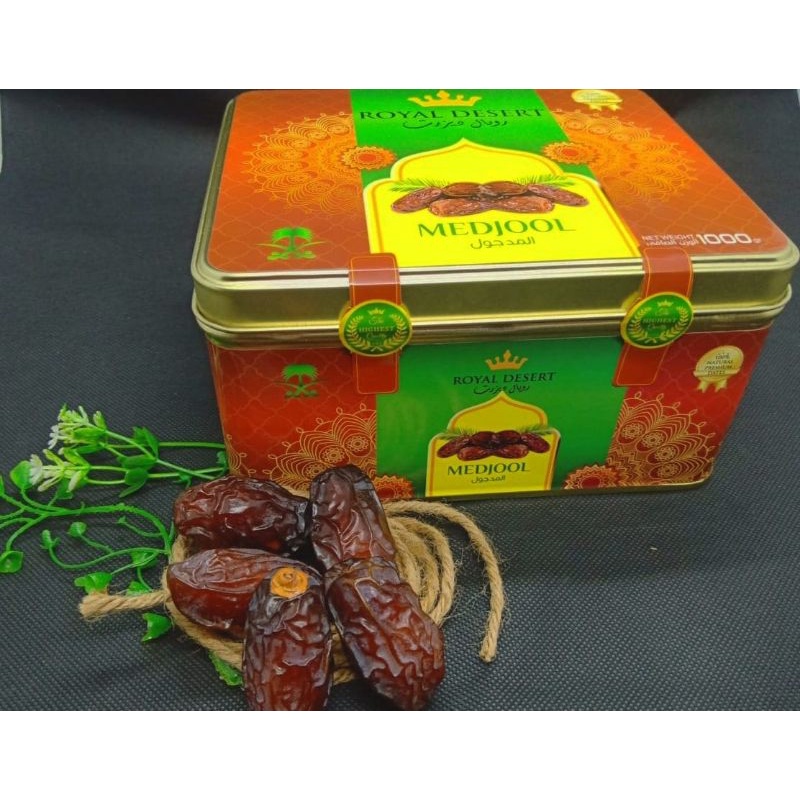 

kurma medjool Royal Desert kaleng 1 kg / kurma raja medjool