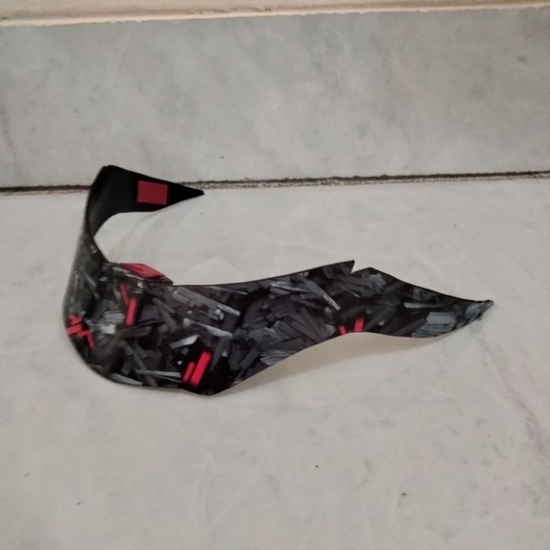 spoiler helm NHK r6 motif carbone forget