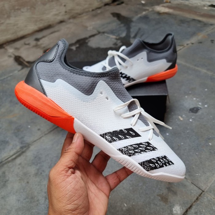 SEPATU FUTSAL ADIDAS PREDATOR FREAK .3 WHITE RED IC