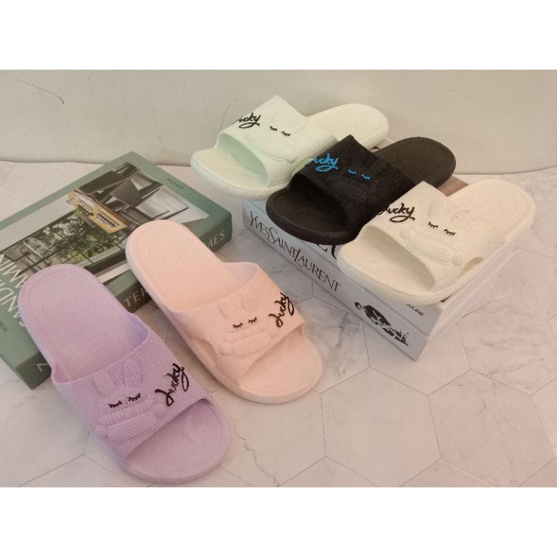 Sandal slop karet jelly impor empuk