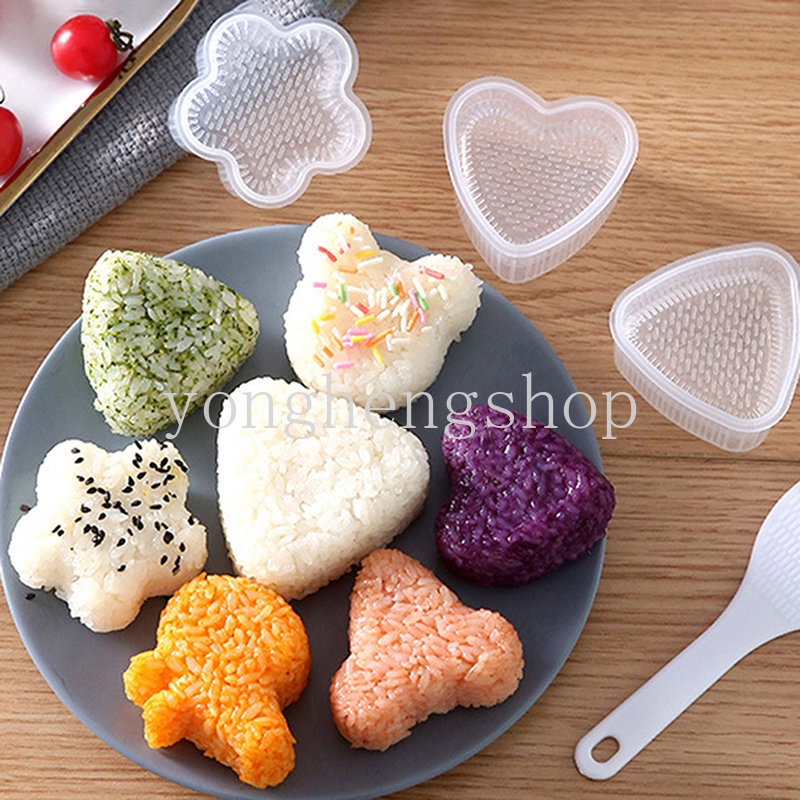 7pcs / set Cetakan Sushi Onigiri Bentuk Kartun Beruang Segitiga Dengan Sendok Untuk Anak