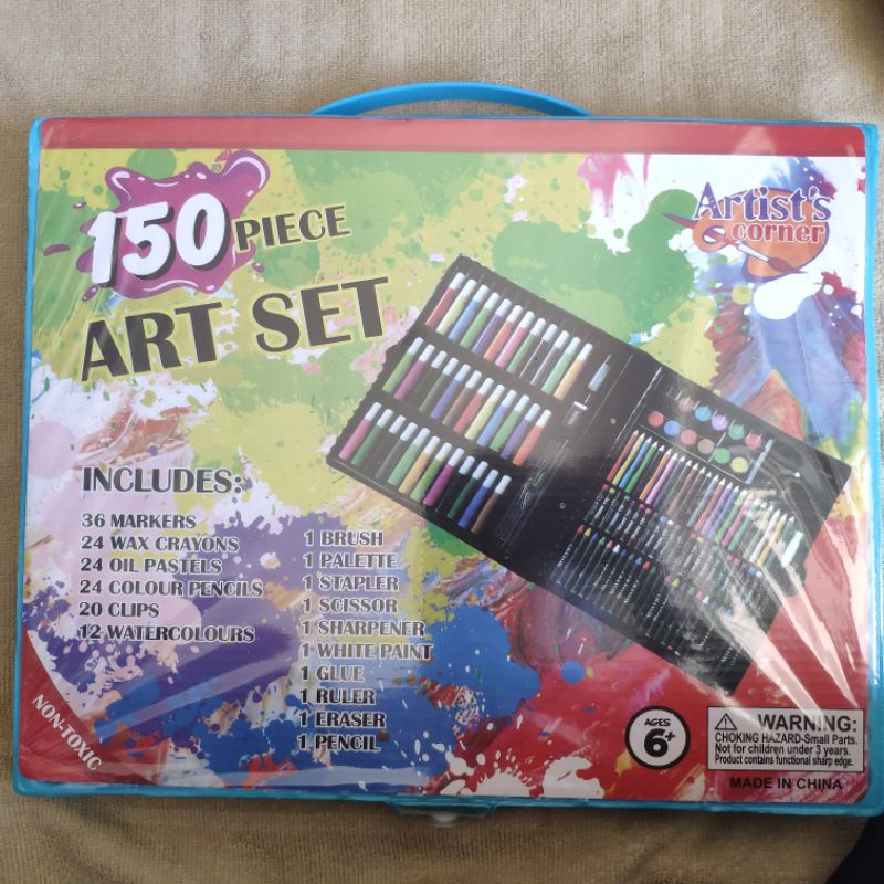 

Pensil Warna ART SET 150 piece/Crayon Art Set