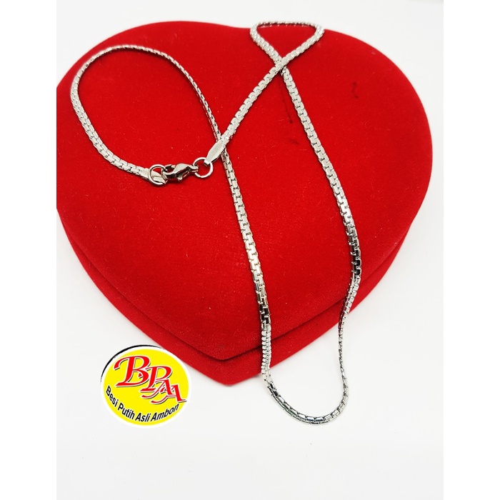 kalung besi putih pria model rantai gepeng 3 ml, besi putih asli ambon - 45cm, Putih