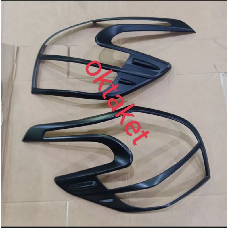 garnish lampu belakang Grand all new Yaris 2014 2016 2017 Hitam &amp; chrome