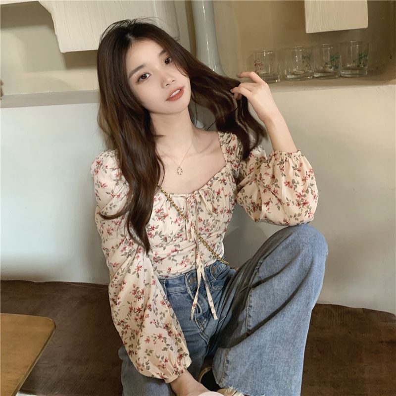 Red French square collar floral long-sleeve shirt women s autumn unique chic top slim fit short design niche shirt