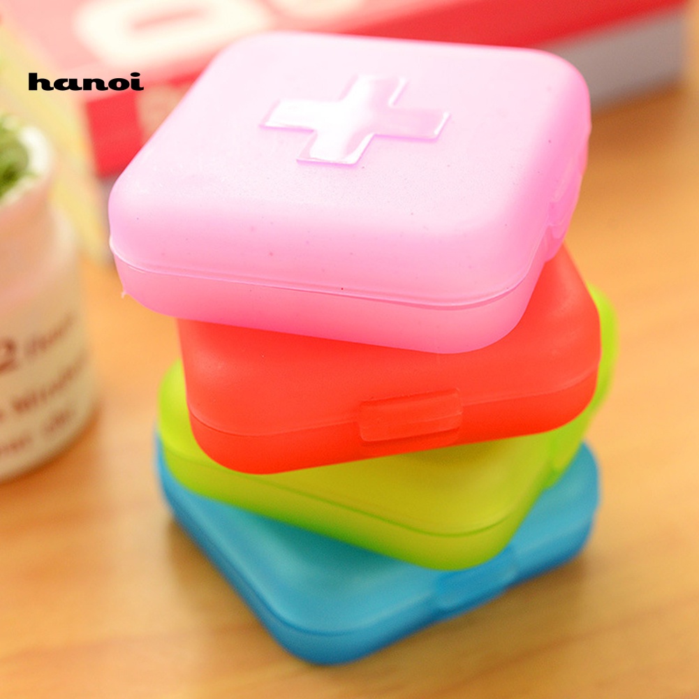 Han _ Kotak Penyimpanan Pil 4kisi Portable Travel Case Container Mini Medicine Organizer