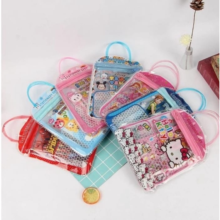 

STATIONERY SET TAS 7IN1 KARAKTER LUCU / STATIONERY ANAK TAS PENSIL PENGHAPUS RAUTAN MEMO
