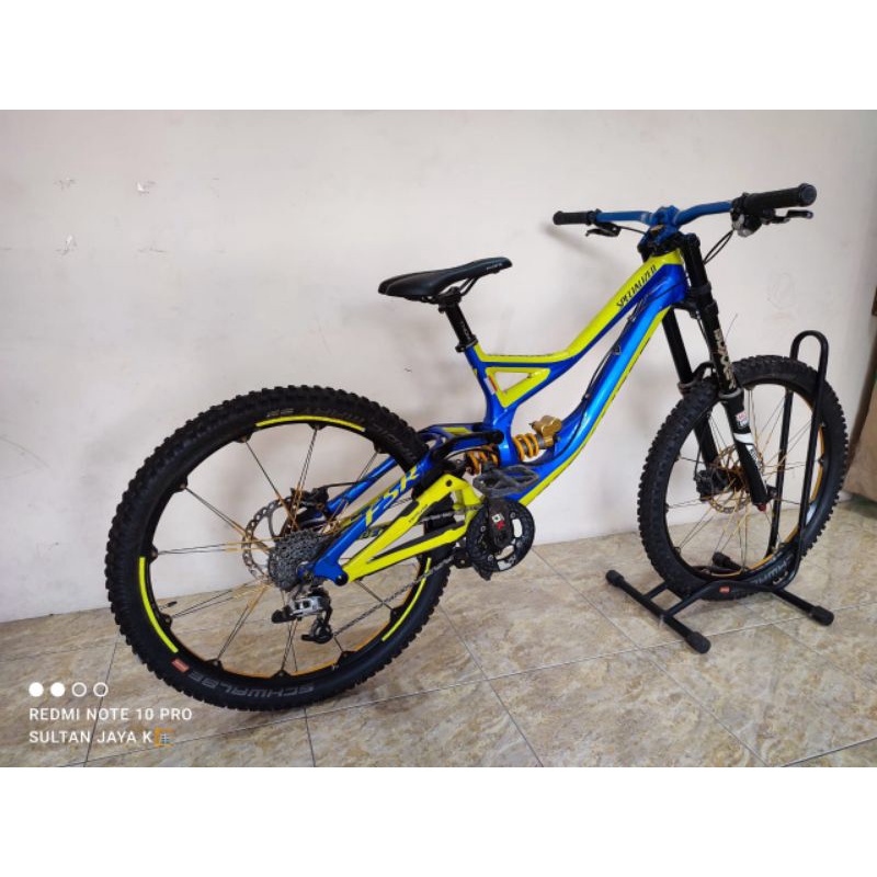 sepeda DH downhill Specialized Demo size M