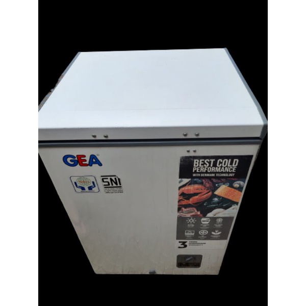 FREEZER GEA BEKAS