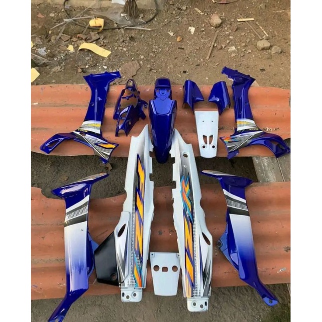 Body Fullset Body Halus FIZ R Fiz R Fullclutch 2002 - 2004 Biru Putih Glossy