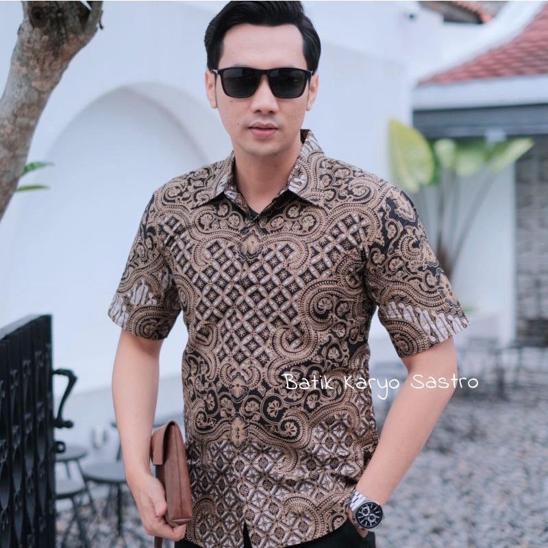 Baju Kemeja Batik Pria Lengan Panjang Modern Slimfit Katun Lapis Furing