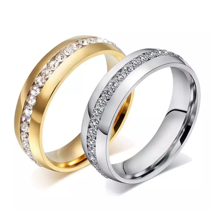 [Harga Grosir] Fashion Sederhana Stainless Steel Baris Tunggal Penuh Berlian Pasangan Cincin/Suhu Kreatif Cincin Jari/Indah Prese Untuk Teman Laki-Laki Atau Perempuan/Perhiasan/Penjualan Panas