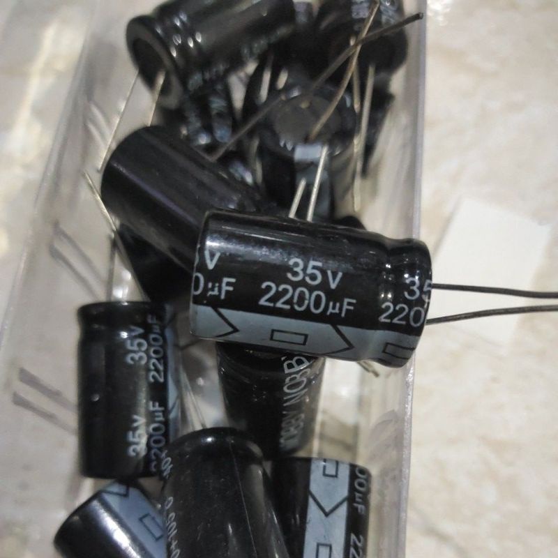 elco 2200uf 35v