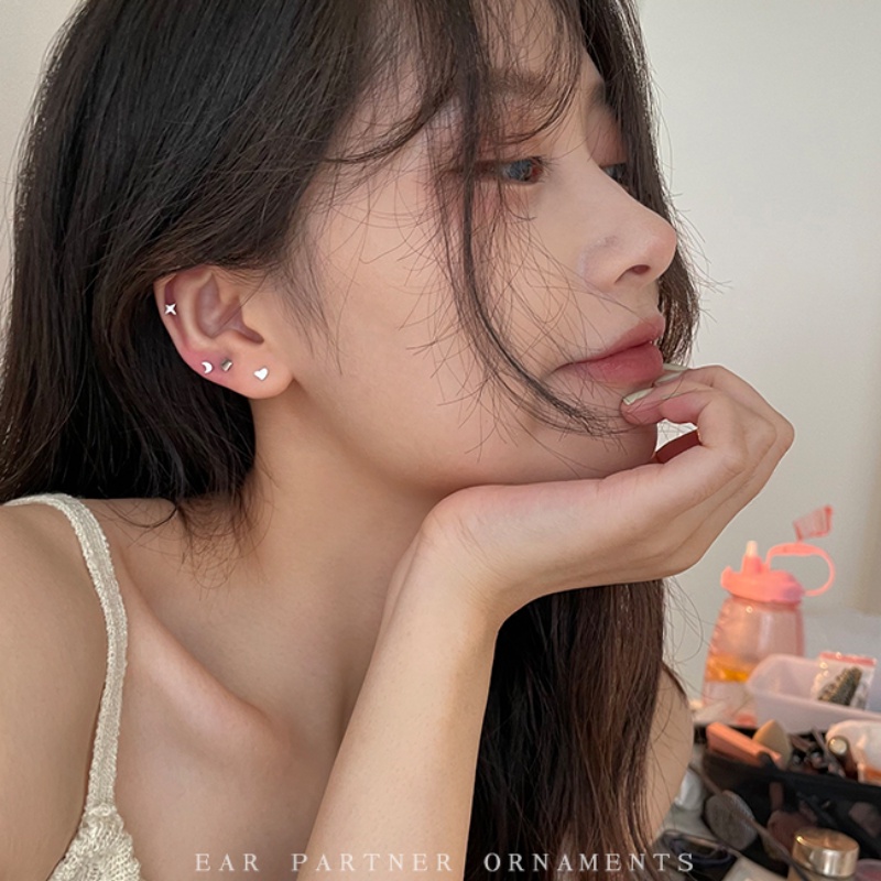 Papaozhu Korea s925 Perak Kecil Bulan Bintang Stud Anting-Anting Untuk Wanita Perempuan Trendi Pakaian Sehari-Hari Anting-Anting Sederhana Fashion Telinga Perhiasan