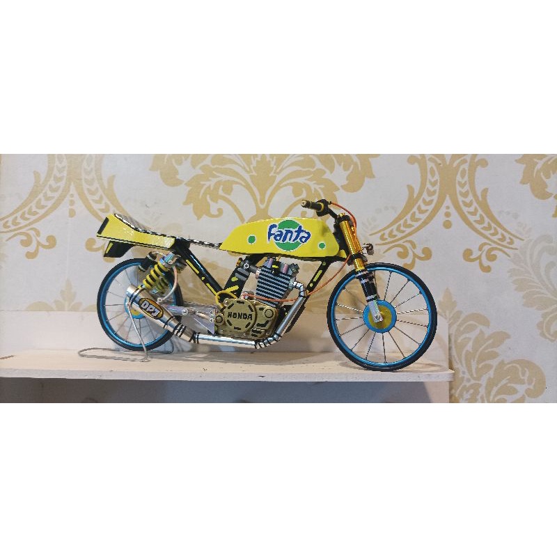 Miniatur Herex Cb GL Megapro Tiger