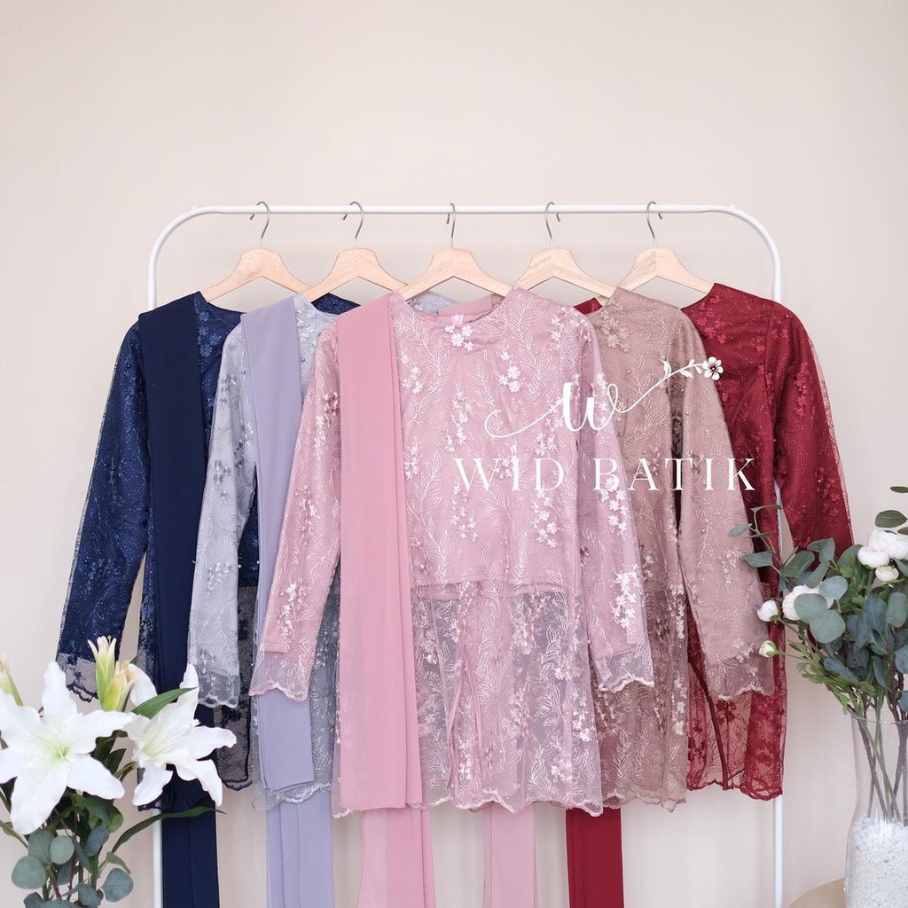 BANTING HARGA - KEBAYA DIANA 1 FULL BROKAT KOMBINASII MUTIARA EKSKLUSIF//SET KEBAYA PLUS ROK BATIK PREMIUM FREE SELENDANG//KEBAYA WISUDA TERMURAH KEKINIAN VIRAL READY JUMBO XXL LD 125