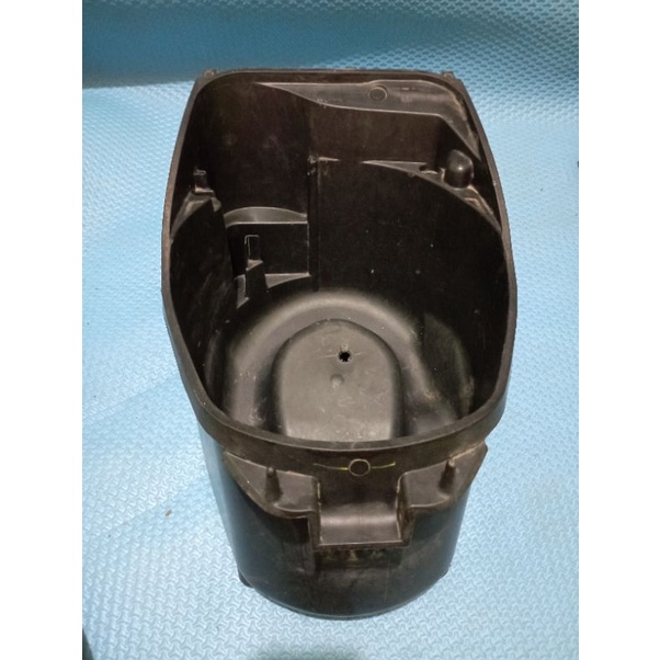 BOX LUGAGGE BOX HELM HONDA SPACY ORI KZL