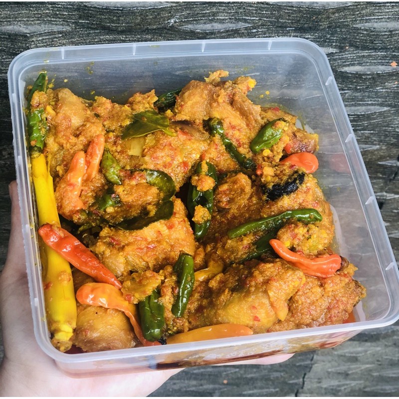 

Ayam Goreng Bumbu Rujak - 1 Ekor 10 Potong