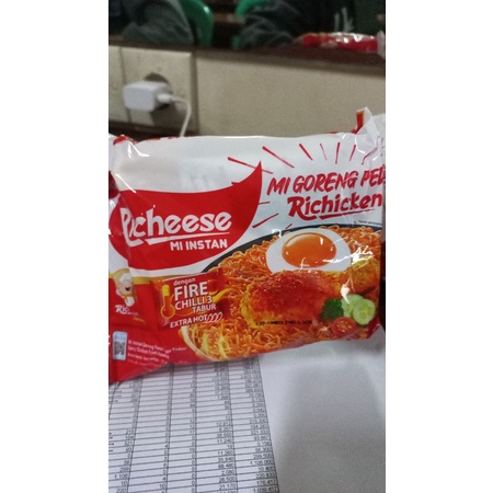 

Mie Richeese Nabati Richiken Goreng Mie Goreng Rasa Ayam Pedas Lv3
