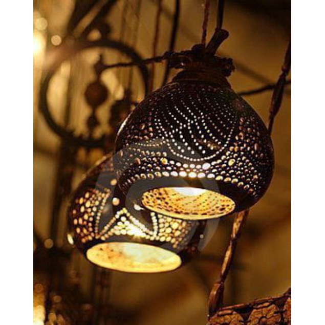 kap lampu hias batok kelapa