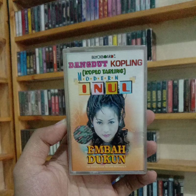 Kaset Pita Inul Daratista - embah dukun