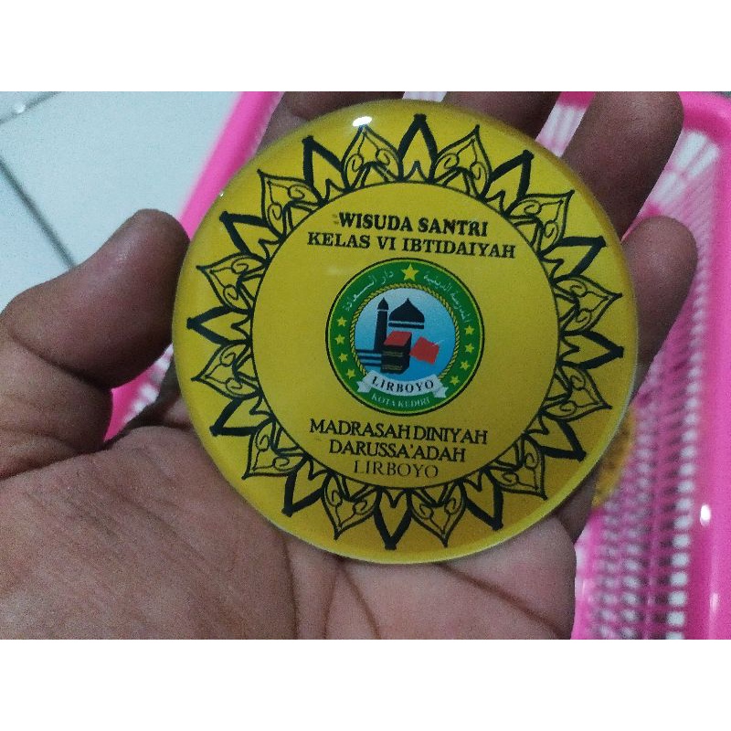 MENDALI GORDON WISUDA AKRILIK RESIN